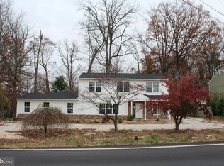 3601 Hooper Rd, New Windsor, MD 21776