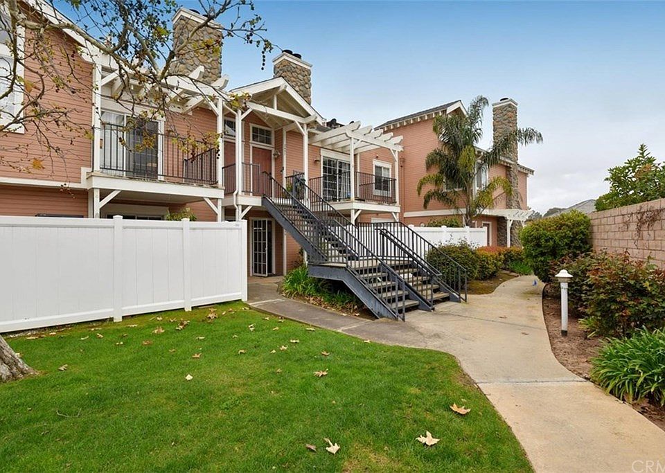 1st image of 2455 S Village Green Dr