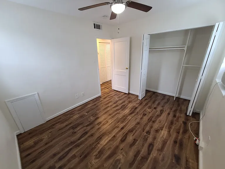 1215 N Quinn Street — Photo 10