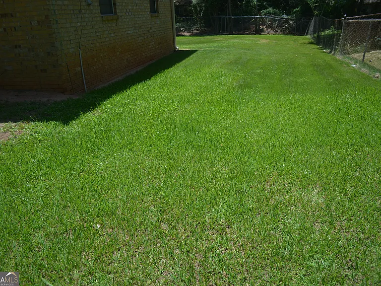 354 Roy Huie Rd — Photo 9