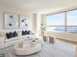 717 S Chris Columbus Blvd #1506, Philadelphia, PA