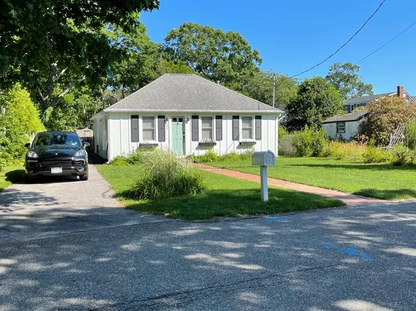(undisclosed Address), East Quogue, NY 11942