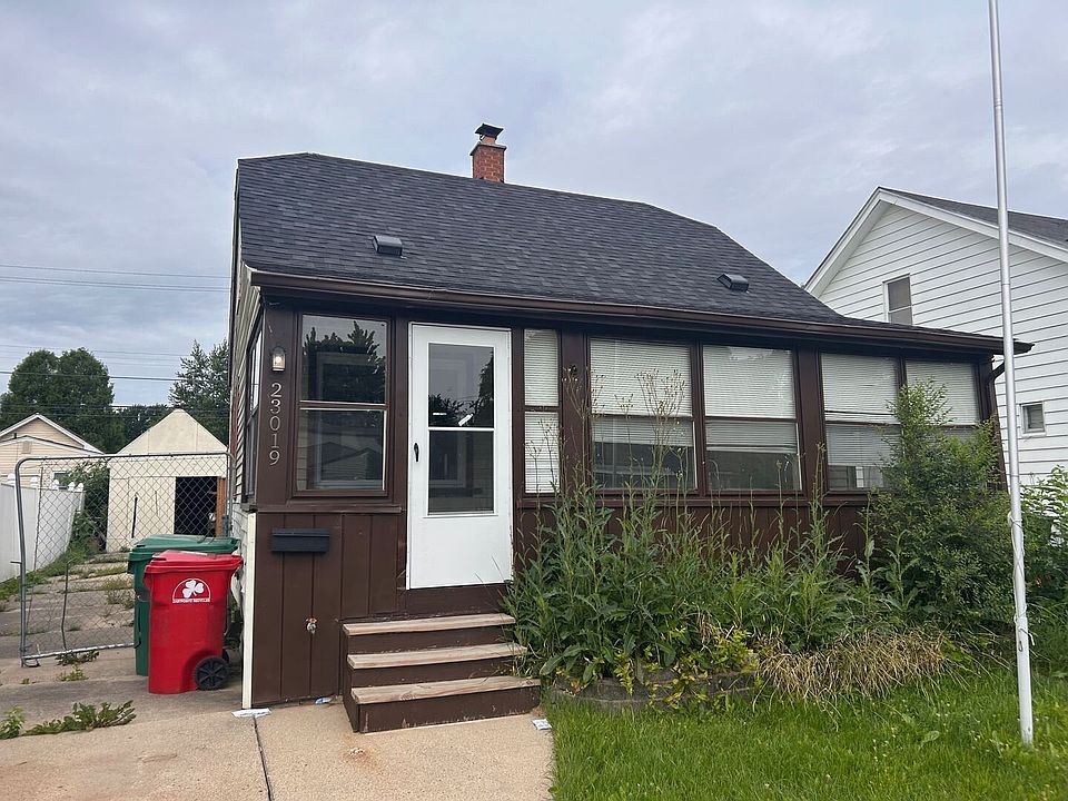 1st image of 23019 Tuscany Ave