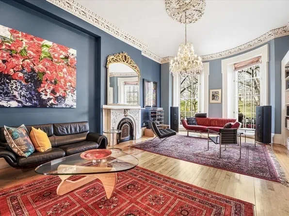 9-9A Monument Sq #1, Charlestown, MA 02129