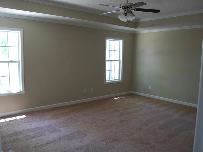 4501 Country Oak Dr — Photo 8