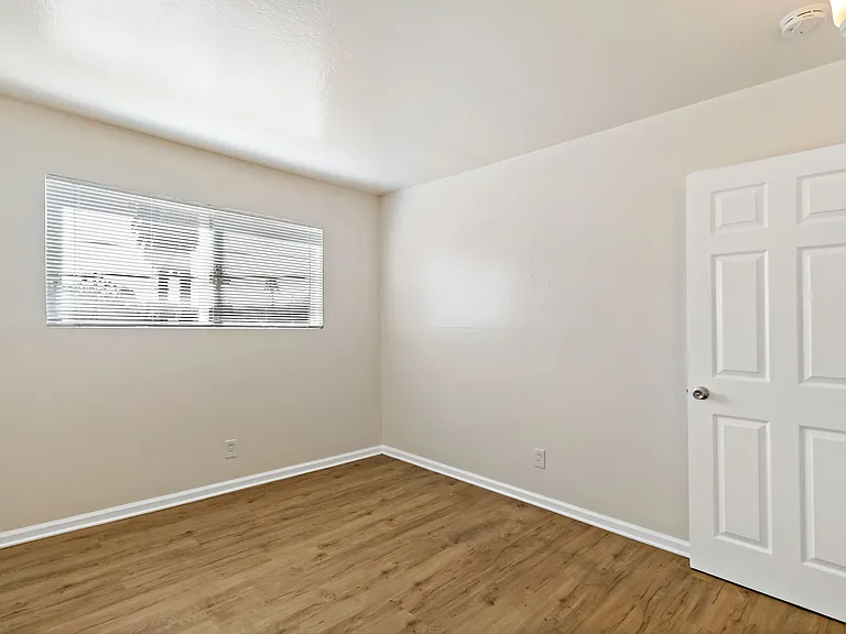 2409 Standard Ave #7 — Photo 23