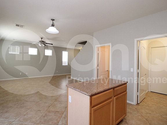 3rd image of 17427 W Lisbon Ln