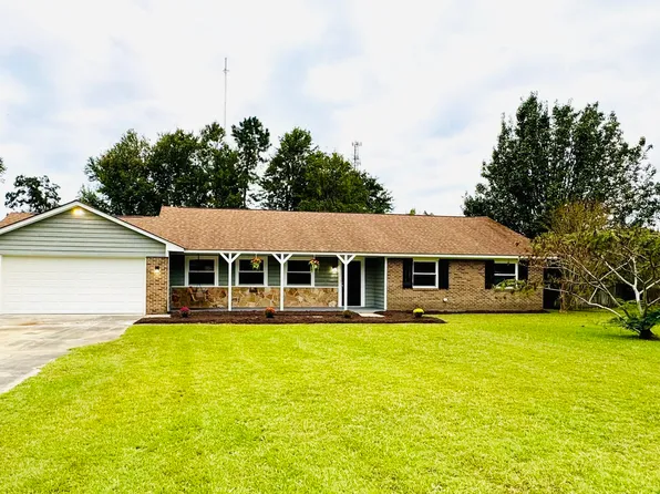 122 Cannon Boulevard, Newport, NC 28570