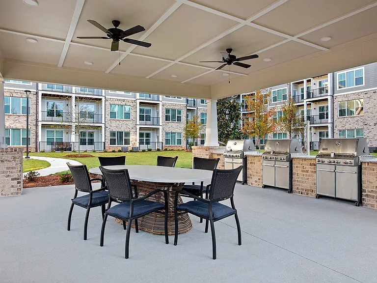 Stonepointe 55+ Apartments — Photo 25