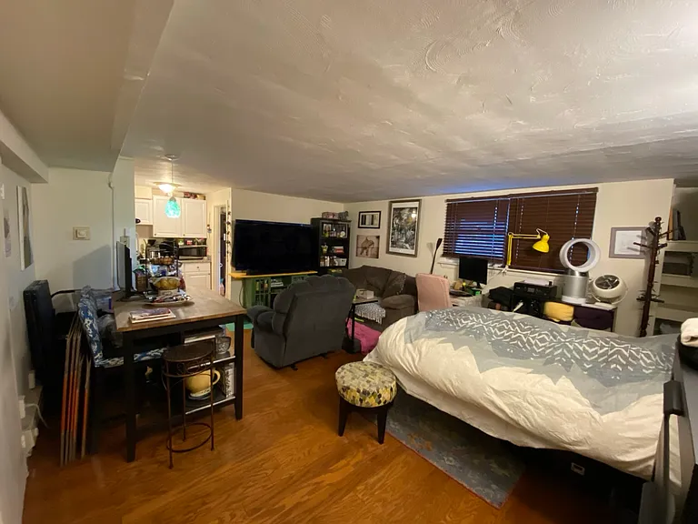 105 Chestnut St #1B — Photo 10