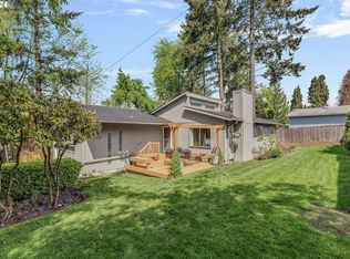 2725 SW Hume St, Portland, OR 97219