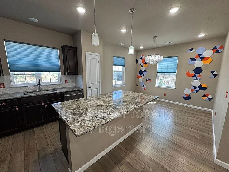 5211 Mountain Vista Hts — Photo 8