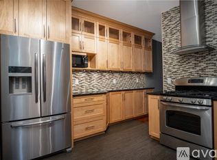 461 E Beck St #461, Columbus, OH