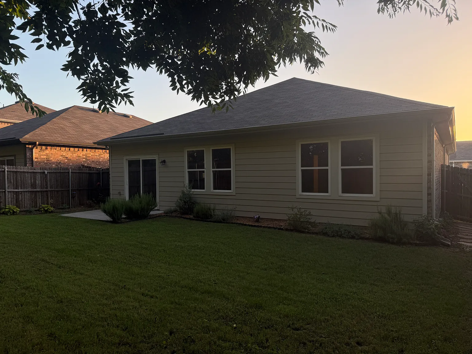 3 bed, 1635 sqft, $1,795 — Photo 4