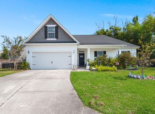 8127 Saveur Ln, North Charleston, SC 29406