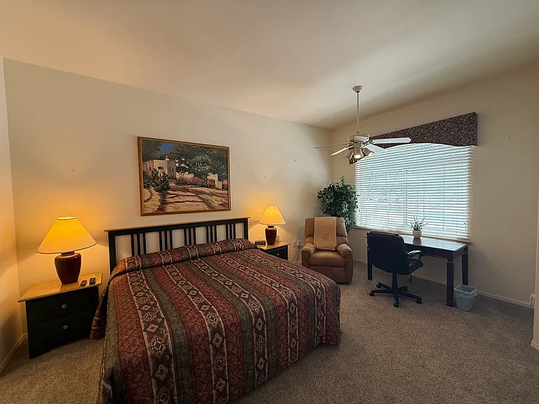 4685 S Tropicana Dr — Photo 20