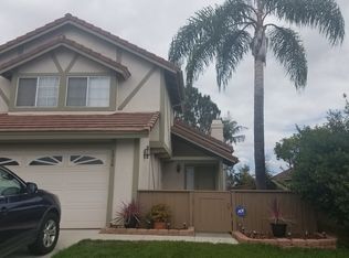 1914 Willow Ridge Dr, Vista, CA 92081