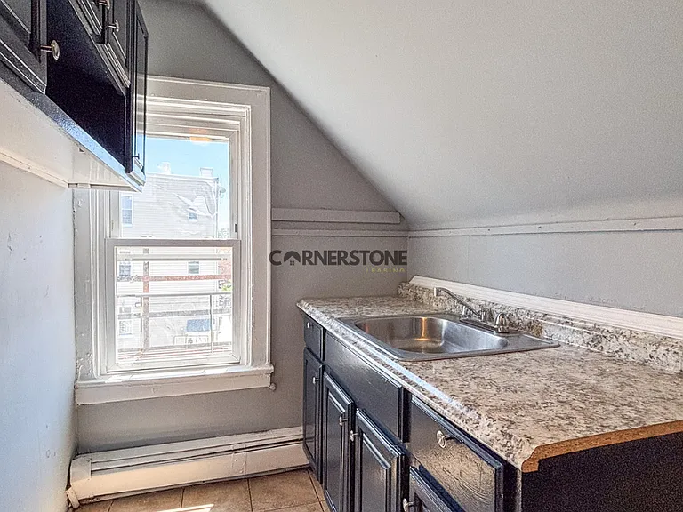 356 Hamilton Ave — Photo 16