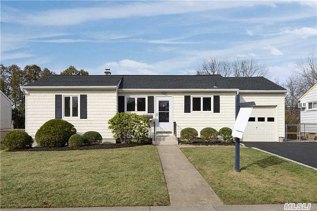 1st image of 169 Morton Blvd