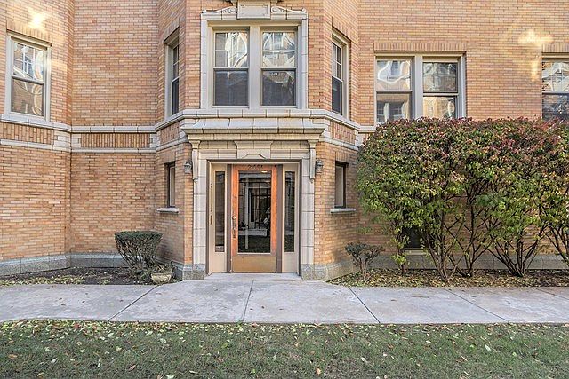 1st image of 245 Washington Blvd APT 1A