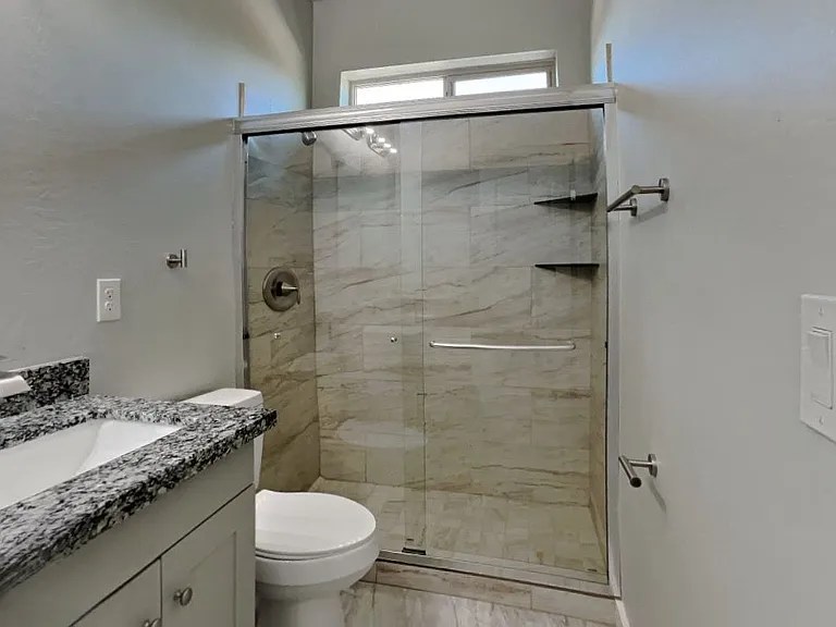 6049 S 8th Pl — Photo 4