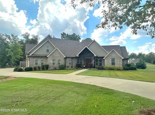 722 Ironwood Dr, Starkville, MS 39759