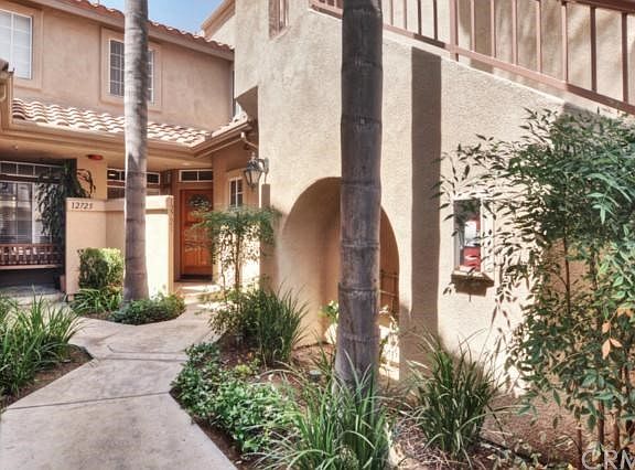 3rd image of 12721 Doral