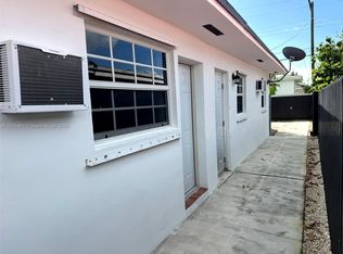 448 E 40th St #1, Hialeah, FL 33013