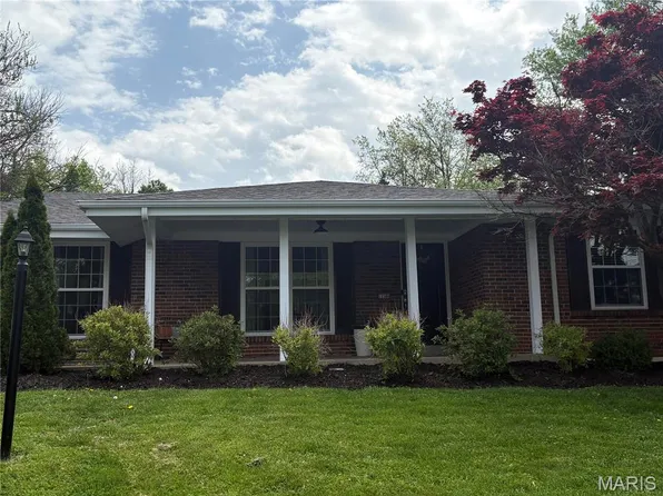 12380 Harundale Ct, Saint Louis, MO 63146