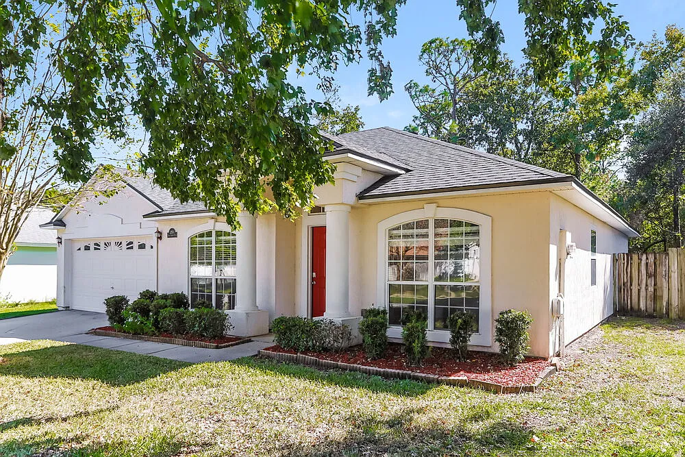 3 bed, 2.0 bath, 1794 sqft, $3,040 — Photo 3