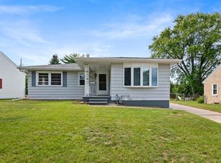 583 Peters St, Green Bay, WI 54302