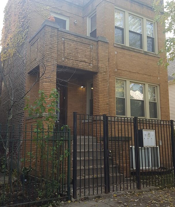 1st image of 3017 N Gresham Ave #2