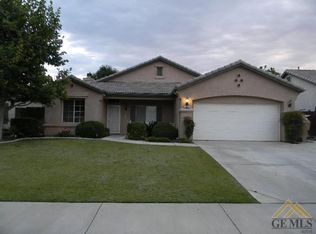 8514 Seven Hills Dr, Bakersfield, CA 93312