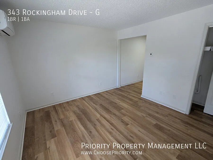 Building Photo - 343 Rockingham Dr #G