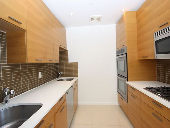 5th image of 522 Lefferts Ave #3B