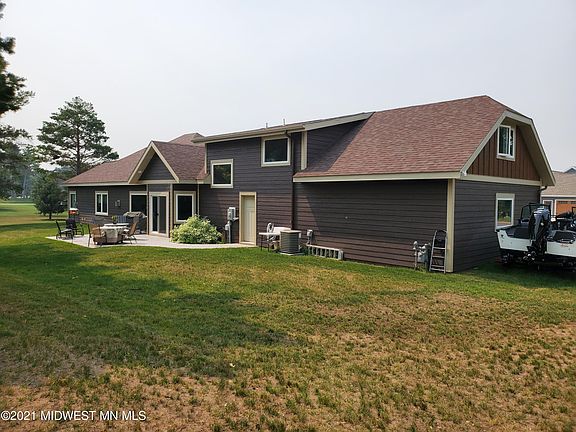 2nd image of 605 Balsam Blvd