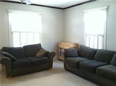 3rd image of 437 Thomas Ct