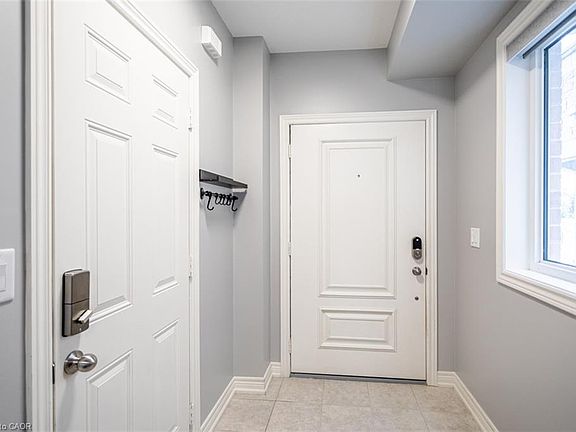 4th image of 3956 Tufgar Cres