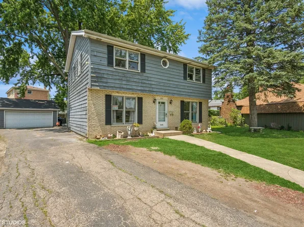 852 Pamela Dr, Bensenville, IL 60106