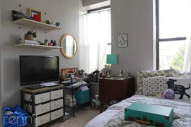 Rented by Rennit Inc.