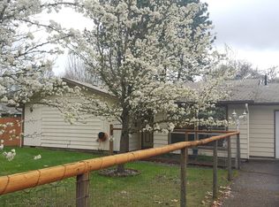 1765 Bailey Hill Rd, Eugene, OR 97402