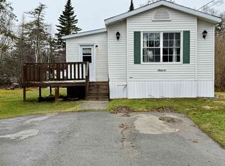 11 Forest View Dr, Barrington, NS B0W 1E0