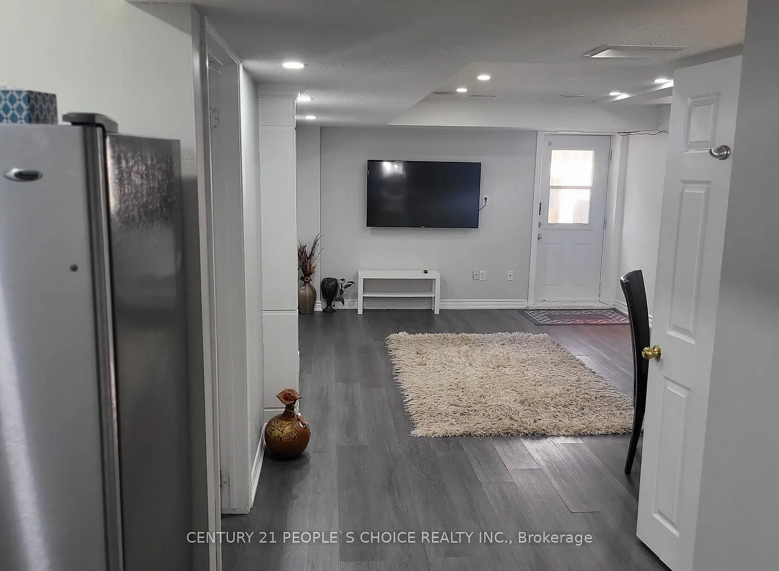 2 bed, $1,650 — Photo 1