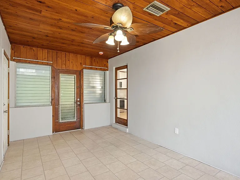 4325 S Coolidge Ave — Photo 19