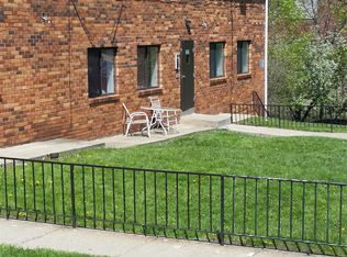 2117 Clayton Ave APT 3, Pittsburgh, PA