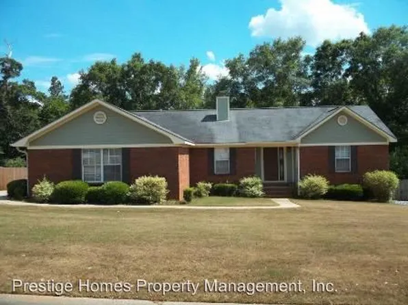 624 Green Dr, Enterprise, AL 36330