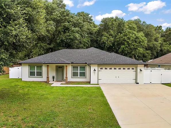 831 Deep Wood Ct, Fruitland Park, FL 34731