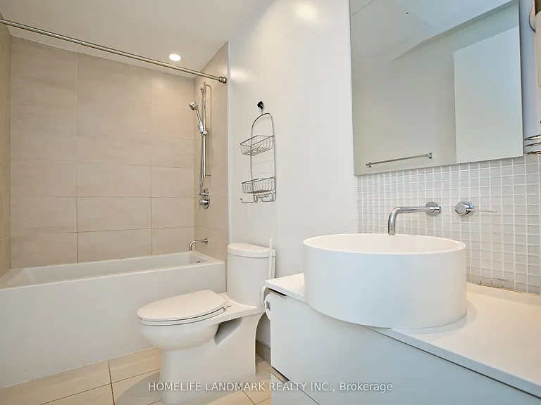 185 Roehampton Ave #3312 — Photo 16