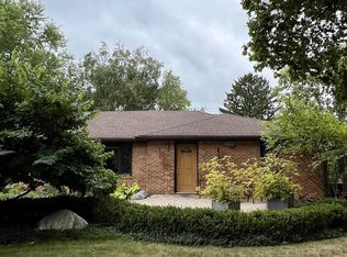 5009 Tomahawk Trl, Madison, WI 53705