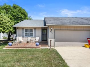 2114 Peach St, Champaign, IL 61820